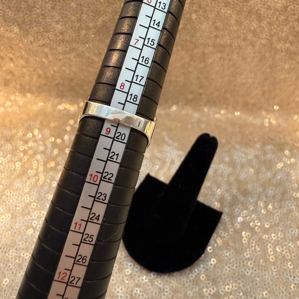 NWT Gorgeous Austrian Crystal / 925 Silver Size 8.5 ring from Mosaico - Picture 9 of 10